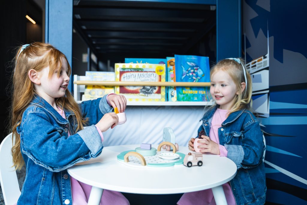 HolidayInn-FamilyShoot_by_DavidOakley-08361